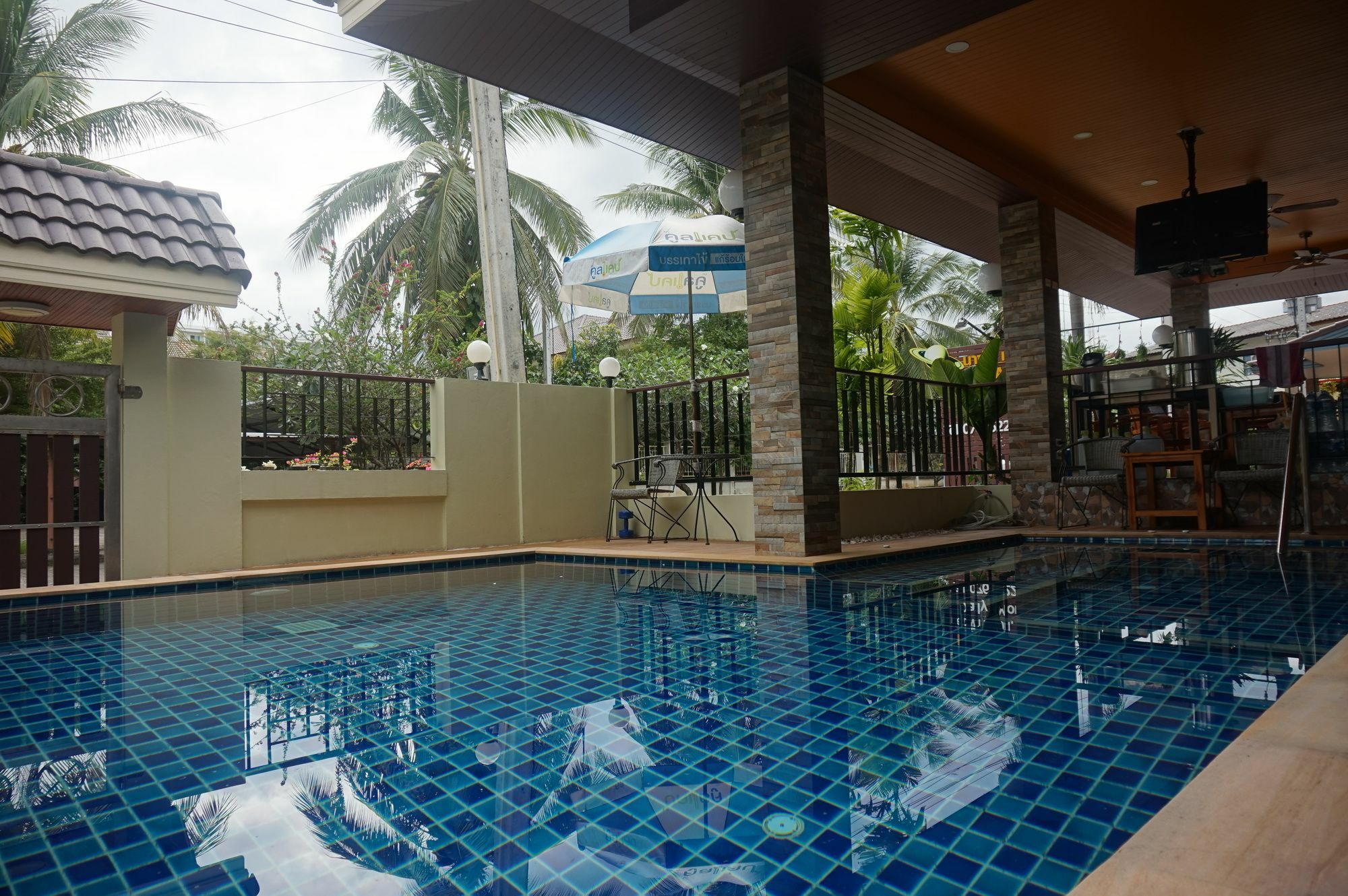 Apartament Nasa Mansion Phuket Zewnętrze zdjęcie